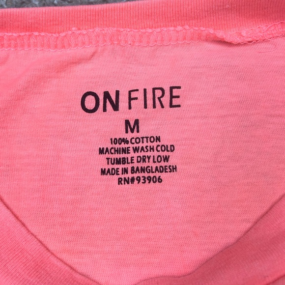 On Fire Size Medium “Queen of Everything” Coral Tied Crop Top - Picture 2 of 5